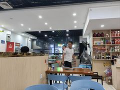 -老何家后安粉·糟粕醋海鲜火锅(三亚湾椰梦长廊店)