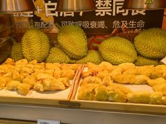 -川骄海鲜自助(王府井奥莱UP TOWN店原世界之花店)