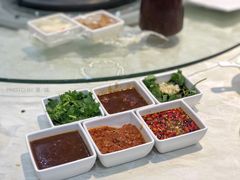 -越百海海鲜蒸锅(乐山店)