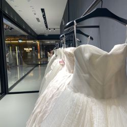 -Vera Wang婚纱礼服旗舰店