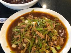 -周老三跷脚牛肉·全牛火锅(非遗传承店)