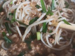 -正宗杨记普洱酸醋米线(总店)
