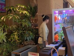 -左庭右院鲜牛肉火锅(浦江欢乐颂店)