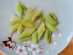 五彩鲜百合-惠丰门丁肉饼店