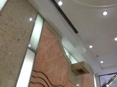 -上海置地广场(南京东路店)