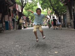 -黎黄陂路街头博物馆