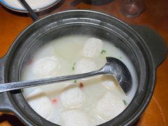 -魏铭鱼头捞饭(晋阳路店)