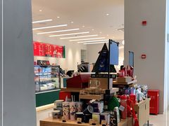 -星巴克臻选(上海淮海百盛购物中心店)