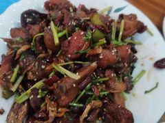 -美顺香食府鱼头老店(雪野湖店)