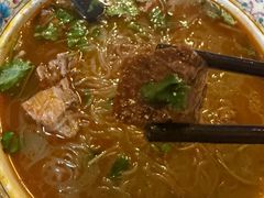 -金杨拉面王小吃面馆·牛三宝面·红烧牛肉粉