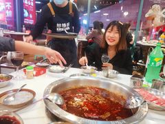 -憨铁匠老火锅(龙岗万科里店)
