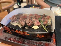 法式黄油手刨芝士澳洲牛扒-一沙一城·岩烤牛扒(深圳首店)