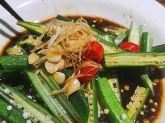 -梅飞酒家(名辉豪庭店)