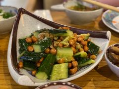 -毛辣果·贵州红酸汤牛肉火锅(西单店)