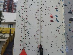 -问山MountQuest攀岩馆