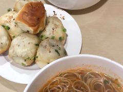 -老西白点心店