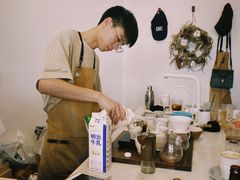 -Eu2+ coffee(上大路店)