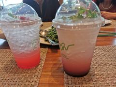 -Chom Cafe and Restaurant