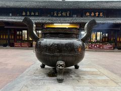 -峨眉山报国寺