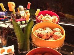 -西安皇冠假日酒店·朱雀咖啡厅