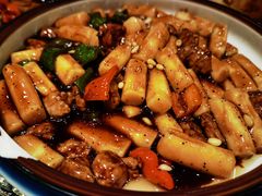 松子牛肉炒年糕-梁溪河畔·吉府花园(南长街南下塘店)