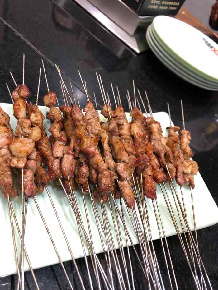 晓波烧烤(南桥店)-"专门到锦州吃烧烤,选择这家店.服务还不.