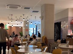 -必胜客(阿罗海店)