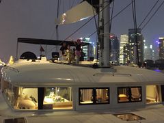 -北外滩百艇汇游艇俱乐部