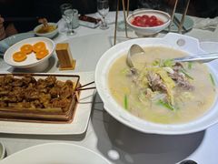 -宴小馆·小海鲜青岛菜(五四广场店)