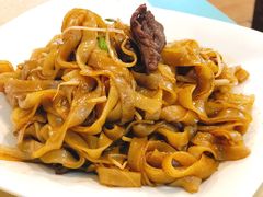 干炒牛河-九龙湾茶餐厅(东门店)