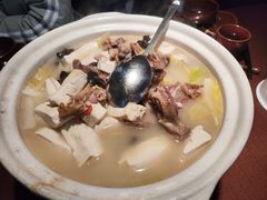 -荷栖小院·品质江西菜(红谷滩店)