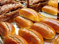 -昆明冠生园·蛋糕·面包(南强街店)