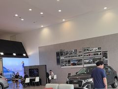 -上海永达奥诚奥迪4S店(申江路店)