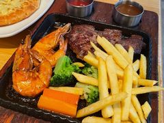 -菲滋意式餐厅(金华银泰城店)