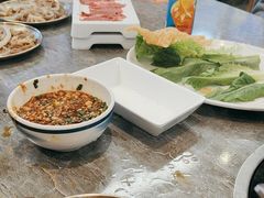 -罗二娘·鲜切牛自助火锅(罗湖东门步行街店)