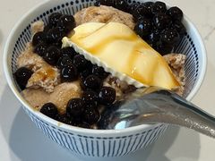 焦糖乌龙奶茶冰-堂屋糖水店(愚园店)