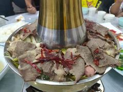 -撒拉人家.酸菜牦牛肉火锅