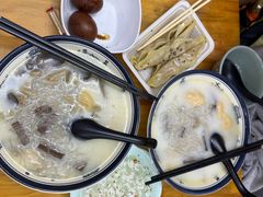 -鸭小妹鸭血粉丝(老门东店)
