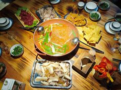 -普洱小黄牛餐厅铜火锅·思茅地方菜(世纪城店)