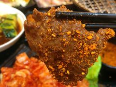 招牌鲜牛肉-燚青春泥炉烤肉(东泰店)