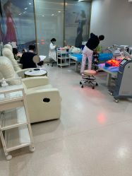 点击看大图 -成都艾特他整形外科医院