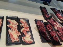 -牛里牛气· 榴莲海鲜鲜牛肉自助火锅·烤肉(横岗店)