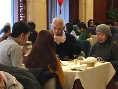 大堂-老浒记民俗酒楼(王府井店)
