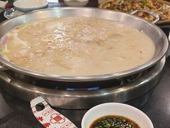 -老来福·非遗酸汤兔(凯旋路店)