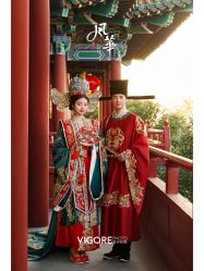 -雪中彩影婚纱摄影·微光艺术中心