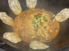 -地锅公社·现炒地锅鸡·地锅鱼·夜宵(罗锦路店)