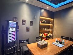 -屋有岛沉浸游戏旗舰店(中山公园店)