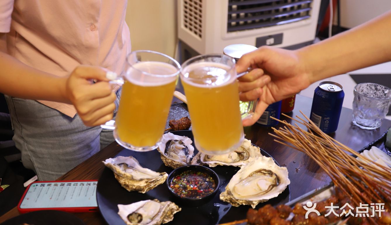 重庆探店 | 网红烧烤吧，就去这里吧！烧烤精酿绝配
