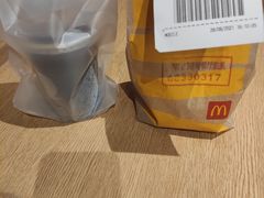 -麦当劳(展览路店)