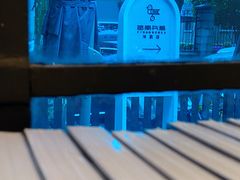 -思南书局·诗歌店